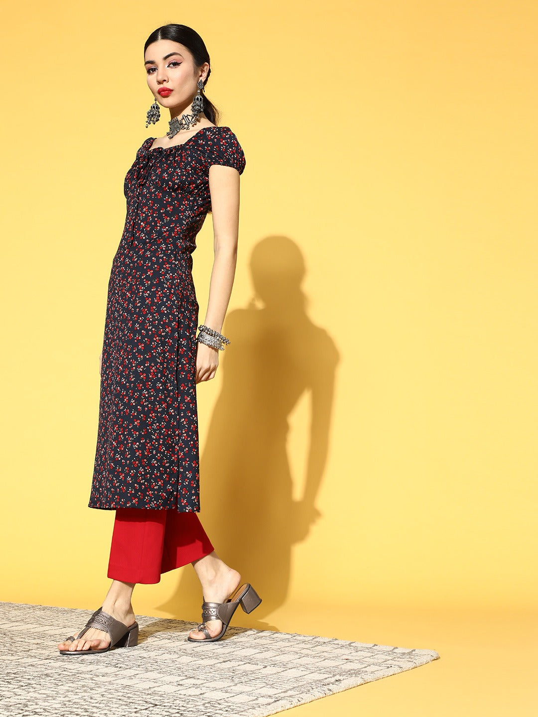 Berrylush Women Navy Blue & Red Floral Printed Tie-Up Neck Side Slited Calf Length Kurta - Image 2