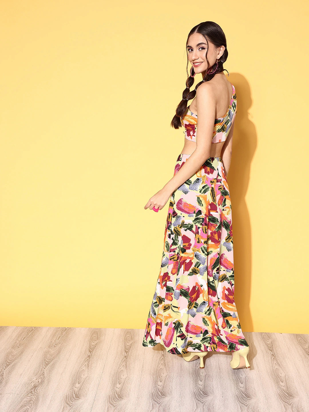 Berrylush Women Pink Abstract Printed One-Shoulder Neck Thigh-High Slit Maxi Co-Ordinate Set - Image 3