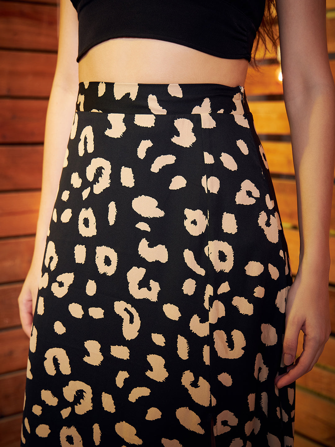 Black & Beige Animal Print High-Rise Waist Thigh-High Slit Flared A-Line Midi Skirt - Image 4