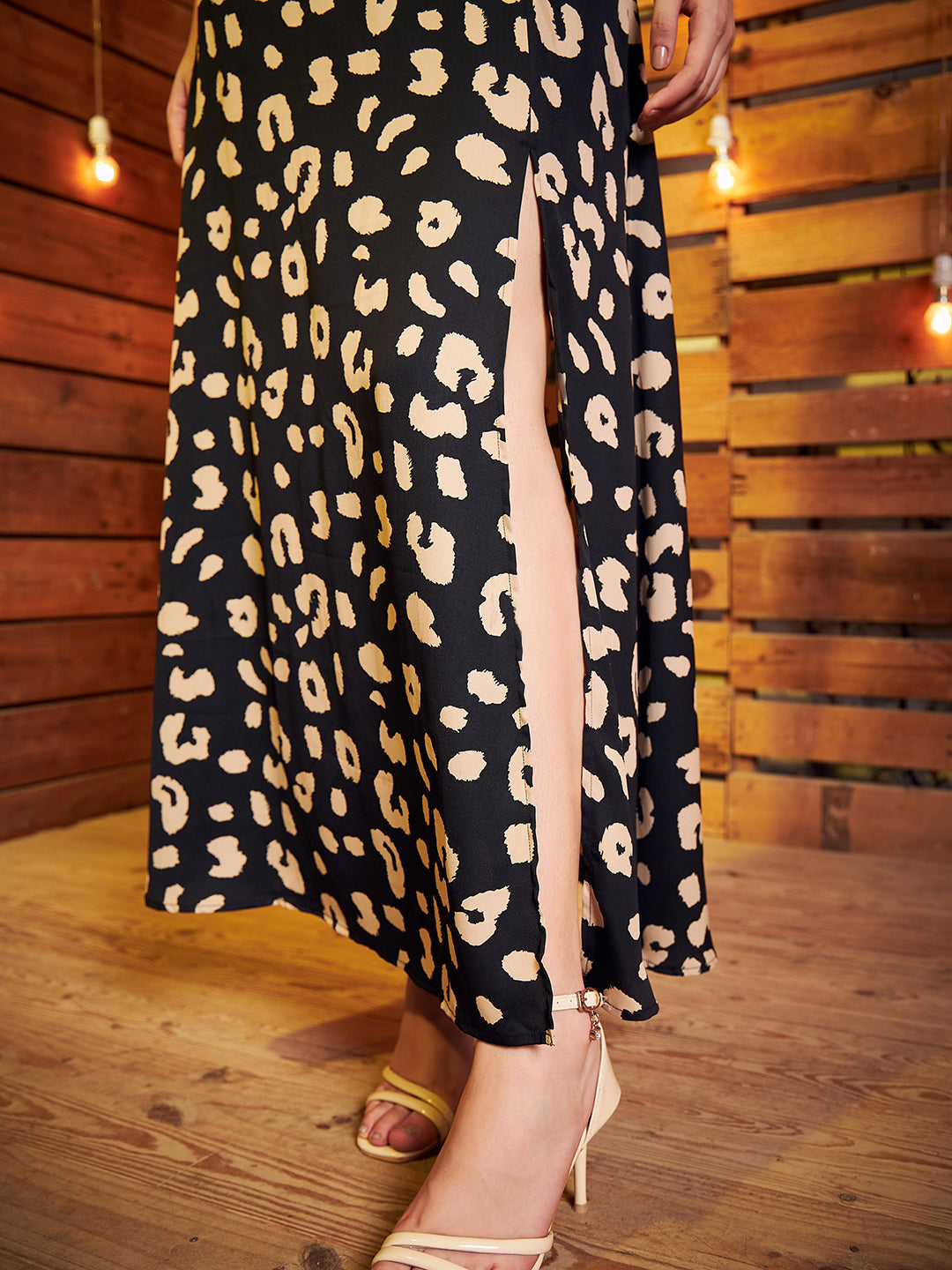 Black & Beige Animal Print High-Rise Waist Thigh-High Slit Flared A-Line Midi Skirt - Image 5