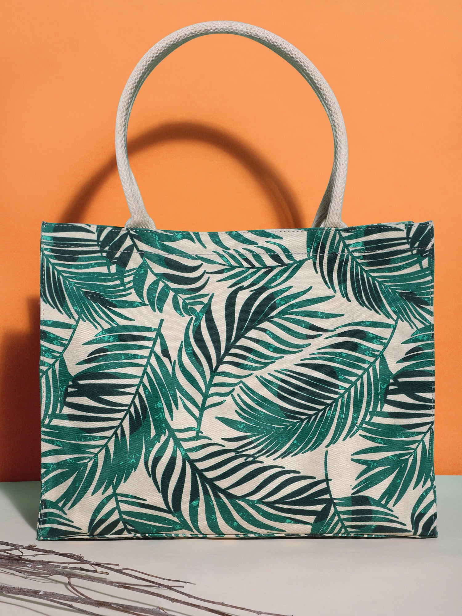 Women Green & White Floral Printed Fabric Two Handle Shopper Regular Tote Bag